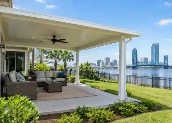 Do Patio Covers Need Permits in Jacksonville?